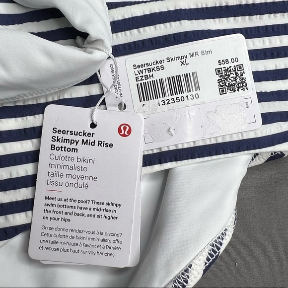 Lululemon Seersucker Skimpy Mid Rise Bottom NWT Size XL (Stripped White Blue) - Picture 11 of 11